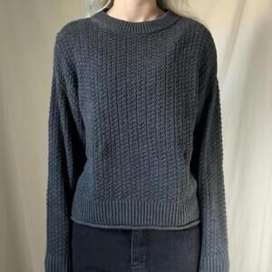 Grungey charcoal grey knit sweater